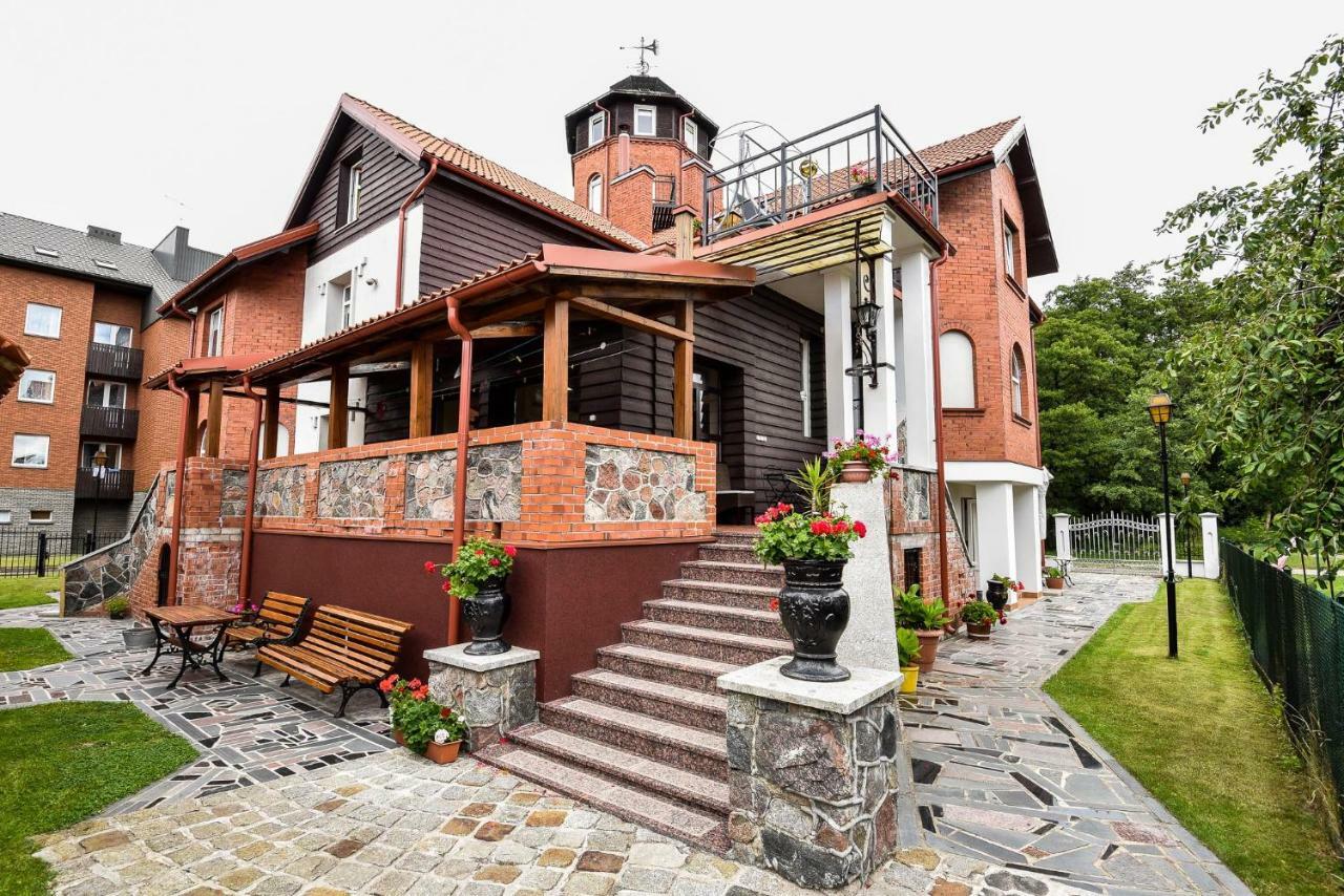 Red Tower Apartments Palanga Extérieur photo